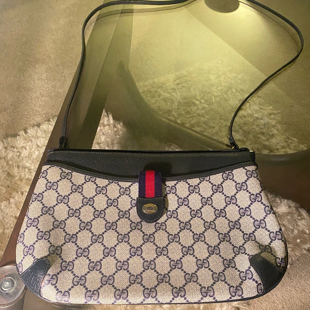 💯 Authentic Vintage Gucci